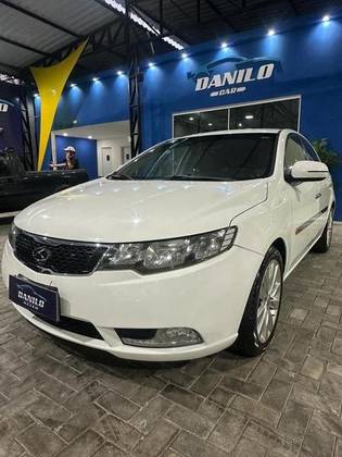 KIA CERATO 1.6 SX3 16V GASOLINA 4P AUTOMÁTICO KIA CERATO 1.6 SX3 16V GASOLINA 4P AUTOMÁTICO